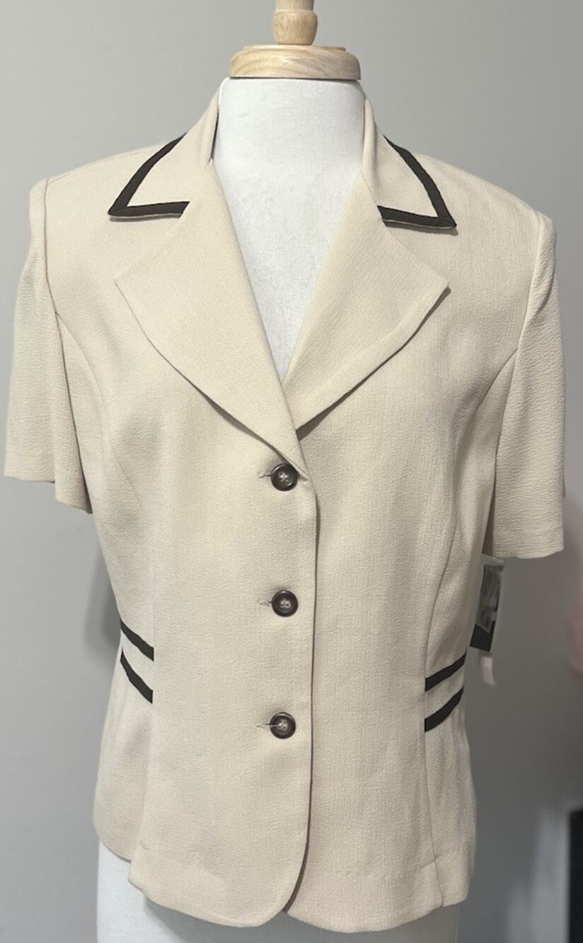 Studio I Blazer Top size 14 Beige Brown Women Career Elevated Basics NEW